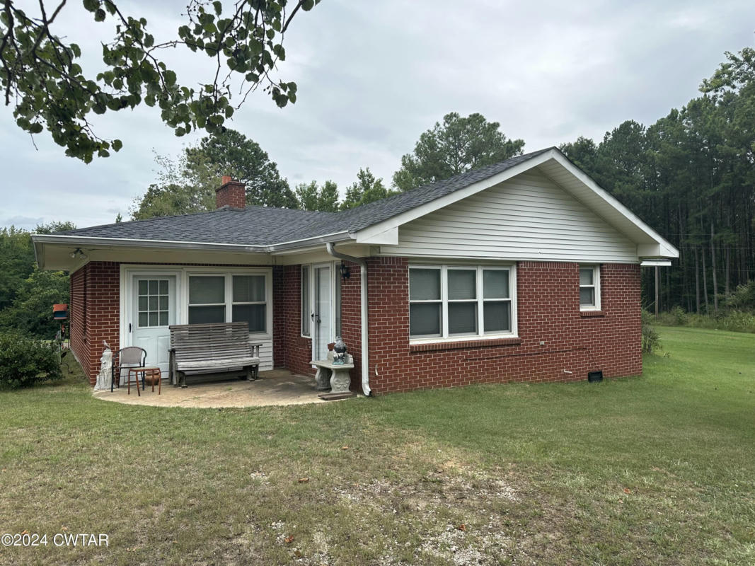 33 SKYLINE DR, SELMER, TN 38375, photo 1 of 26